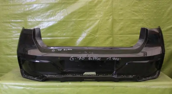 BMW 7 G70 Front bumper 000127