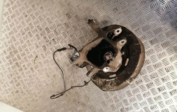 BMW 7 F01 F02 F03 F04 Rear wheel hub 6775854