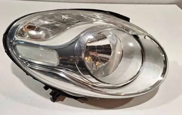 Fiat 500L Headlight/headlamp