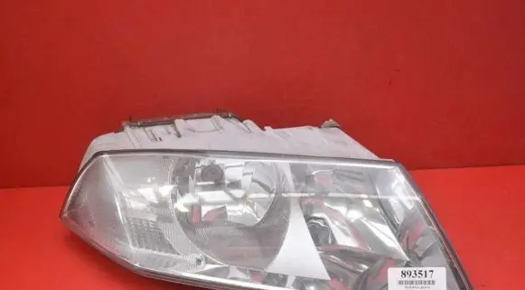 Skoda Octavia Mk2 (1Z) Headlight/headlamp