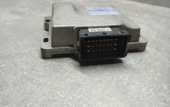 Fiat Stilo LP gas control unit module 67R016560 110R006561