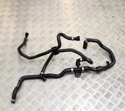 Volvo XC60 Engine coolant pipe/hose 32222707