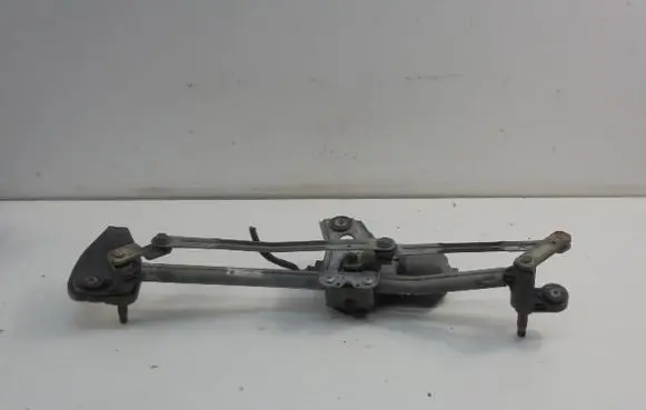 Opel Astra H Front wiper linkage 13111211