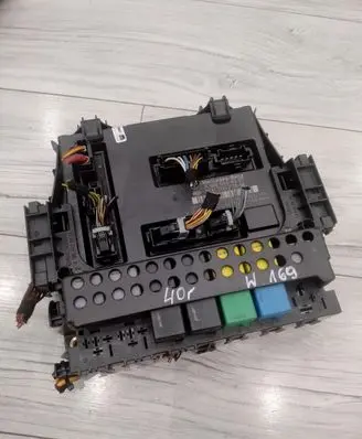 Mercedes-Benz A W169 Comfort/convenience module A1695454332