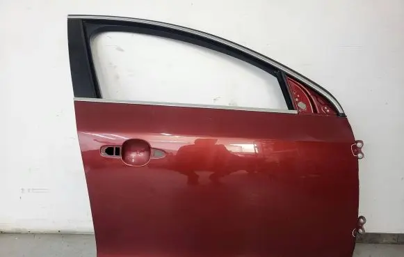 Volvo V60 Front door 32228971