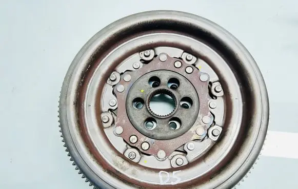 Volkswagen PASSAT CC Flywheel 03L105266AL
