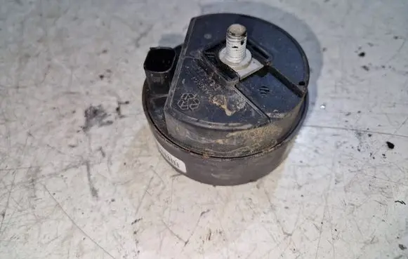 Mercedes-Benz C W204 Alarm system siren A2048705726