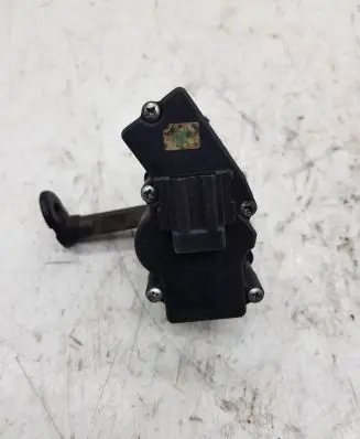 Volkswagen Sharan Vent window/glass motor 7M0847100Q 95VWA29740AH