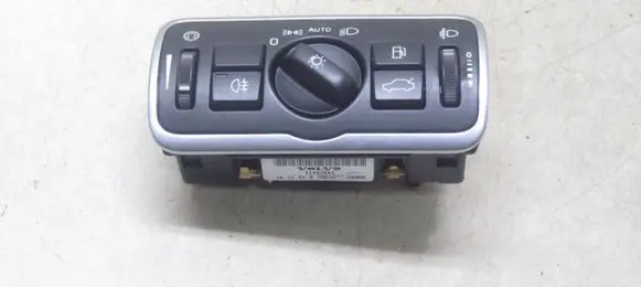 Volvo S60 Light switch 31443841