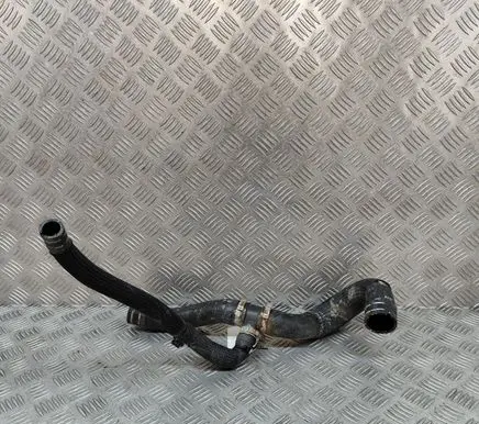 Maserati Ghibli Engine coolant pipe/hose 670001321
