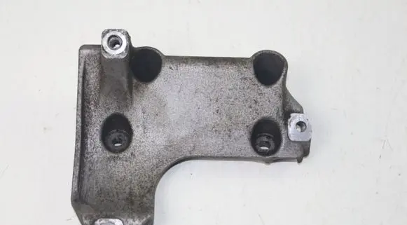 BMW 3 E90 E91 A/C compressor mount bracket 7505980