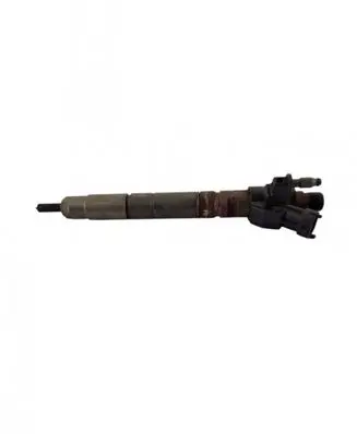 Volvo XC60 Fuel injector 31303238
