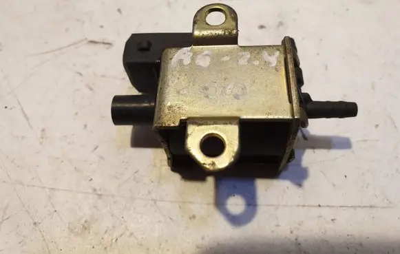 Audi A6 S6 C5 4B Turbo solenoid valve 026906283H