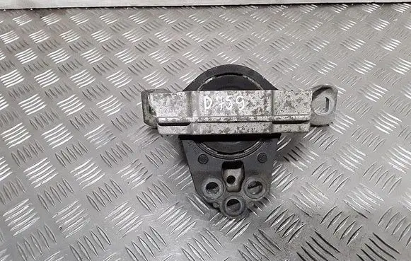 Ford Focus Engine mount bracket F1F16F012BA