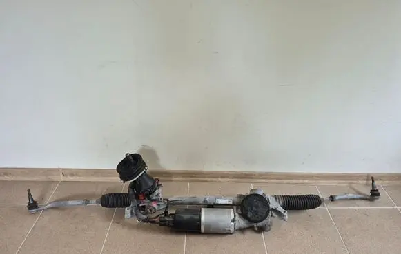 Volvo XC40 Steering rack 32333924