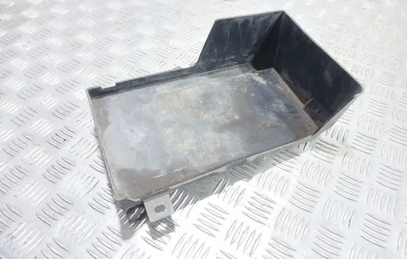 Mitsubishi Outlander Battery tray 8201A004