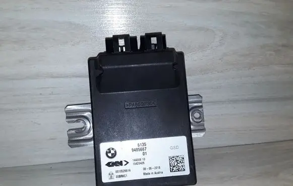 BMW M5 F90 Transfer box differential control unit 61359485667 9485667