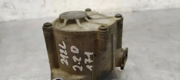 Mercedes-Benz E W212 Vacuum pump A651238018
