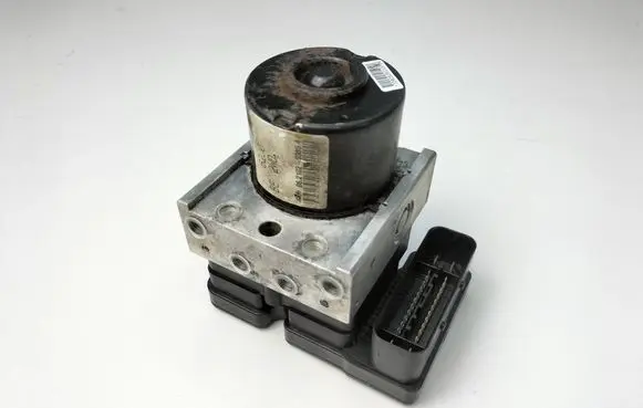 Suzuki Swift I ABS Pump 06210203854 62J0