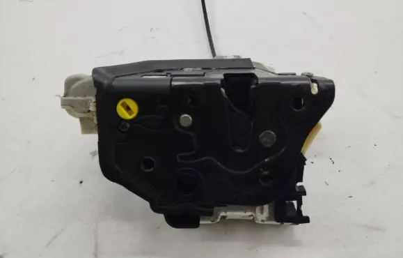 Audi A7 S7 4G Rear door lock 4g0839015