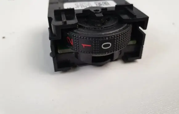 Peugeot 508 Seat heating switch 96659251XT
