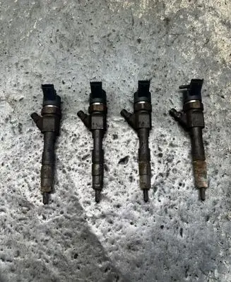 Renault Scenic I Fuel injectors set 0445110021