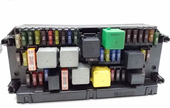Mercedes-Benz E W212 Fuse module A2129008307 A2129016100 A2129024403