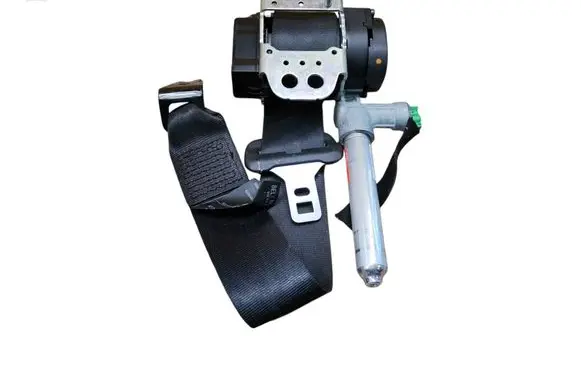 Volvo C30 Rear seatbelt 30642227