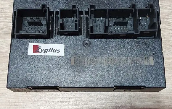 Volkswagen Caddy Comfort/convenience module 1K0959433CP