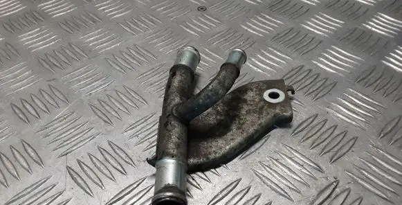 Nissan Qashqai Engine coolant pipe/hose