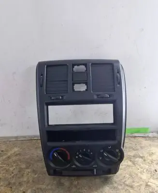 Hyundai Getz Climate control unit