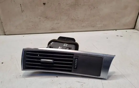 Audi A6 S6 C6 4F Dashboard side air vent grill/cover trim 4F1820901C