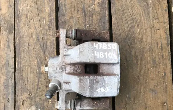 Rear brake caliper