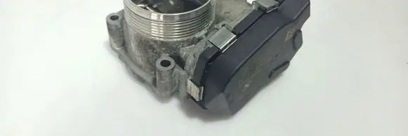 BMW X5 F15 Throttle valve 7555944 13547555944