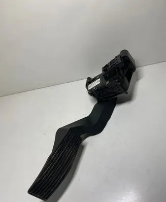 Opel Zafira A Accelerator throttle pedal 9202341 6PV00811400