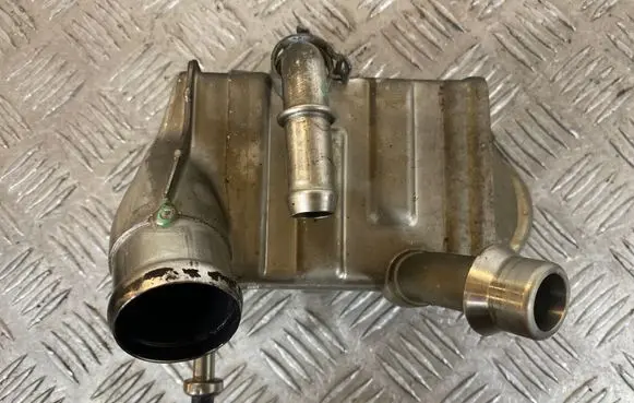 Opel Astra K EGR valve cooler 55484809 338047065 119800000000X