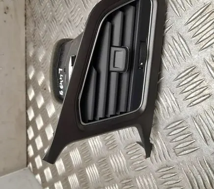 Volkswagen T-Roc Rear air vent grill 2GB819704