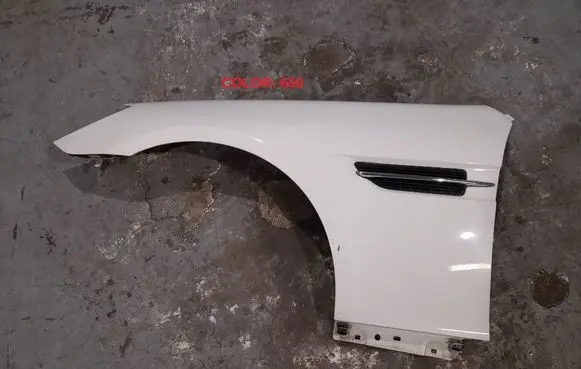 Mercedes-Benz SLK R172 Fender 1728800107 1728810301