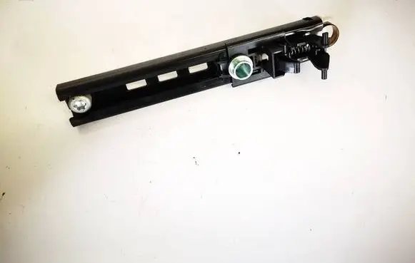 Opel Zafira B Seat belt adjustment rail 13193568