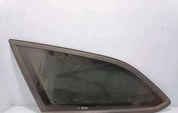 Ford Focus Rear side window AS3