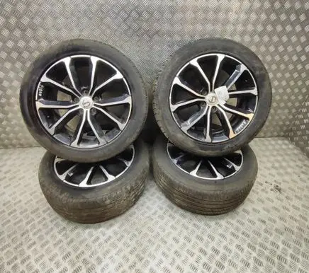Volvo V60 R17 alloy rim 31471310