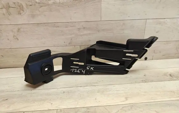 Volkswagen Golf V Rear bumper mounting bracket 1K6807394 1K6807376