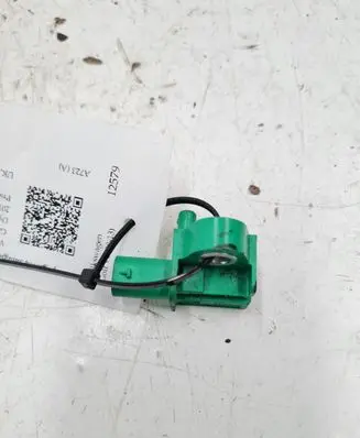 Volkswagen Golf VI Airbag deployment crash/impact sensor 5K0959351