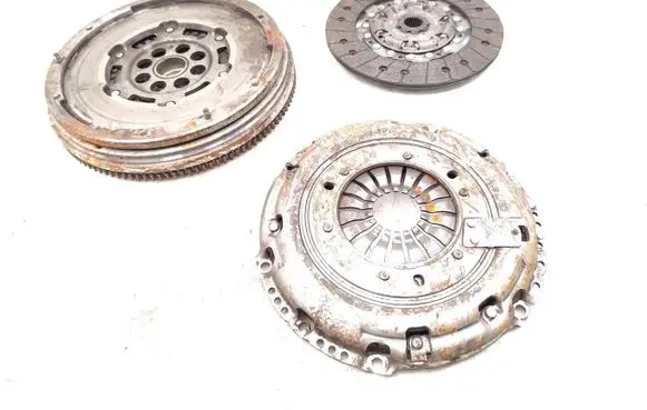 Ford Kuga II Clutch set kit FV4Q-6477-CA FV4Q6477CA