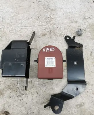 Opel Astra L Alarm system siren 9677756080