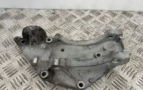 Peugeot Partner Generator/alternator bracket 9682367380