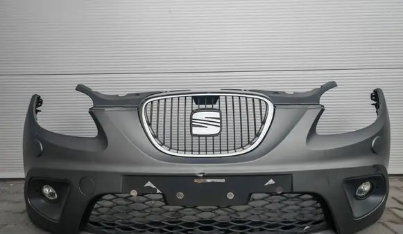 Seat Altea XL Front bumper 5P8807217