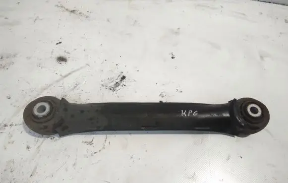 Rear control arm