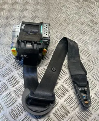 Audi A5 Sportback 8TA Front seatbelt 306706399G48 3066322 0715F5R1N0