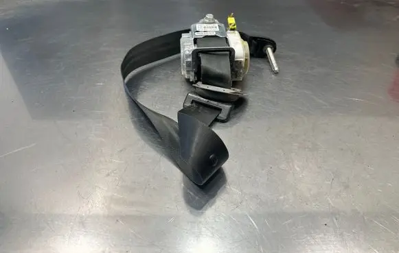 Hyundai Santa Fe Front seatbelt 888702B210WK 7022810093
